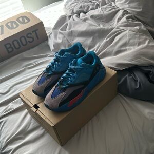 Yeezy Boost 700 Hi-Res